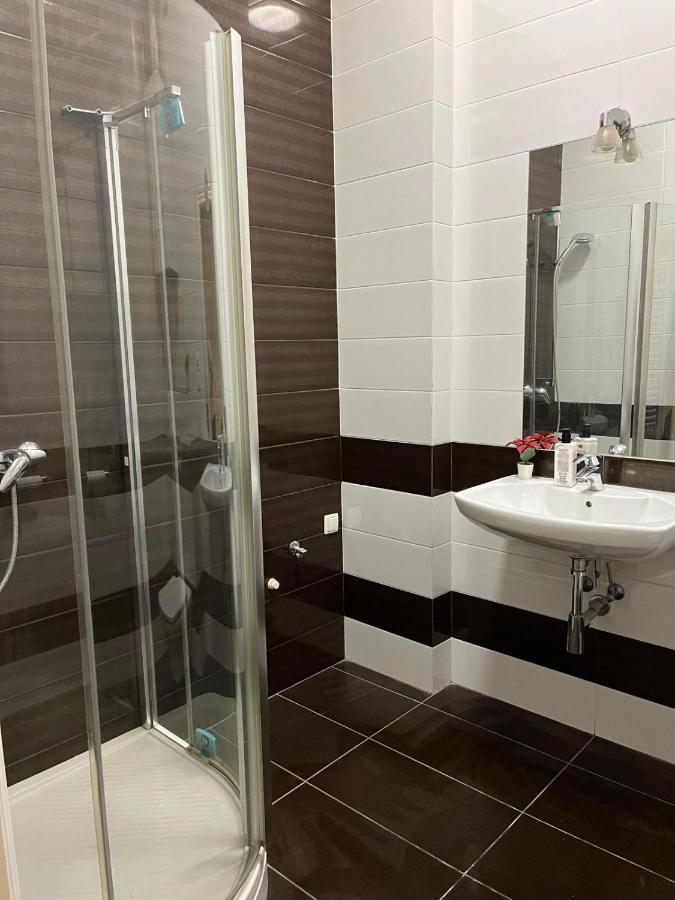 Batorego Lovely Rooms Kraków Zewnętrze zdjęcie